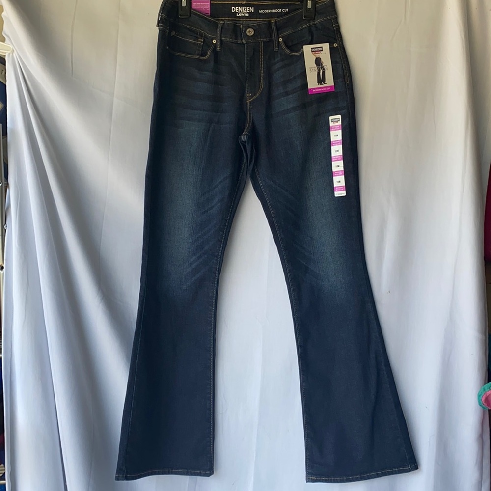Denizen Levi Jeans